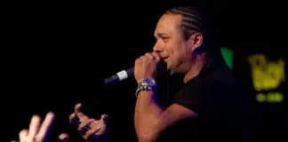 Chino XLの悲劇的な死:2PACとのビーフなど広がる哀悼の声 Chino XL のライブパフォーマンス