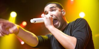 Drake、UMGとSpotifyの訴訟を取り下げた後に「余裕のDipsetアピール」 Drake のライブ