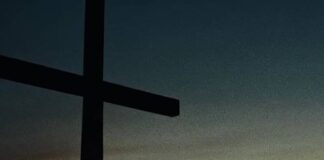 Juice WRLDの遺産を巡る訴訟:未払いロイヤリティを求め提訴 Juice WRLDの死後、彼の遺作がリリースされ続ける中、プロデューサーのジョシュア・ジャラミーロが2021年の楽曲「Girl of My Dreams」を巡り、未払いのロイヤリティを理由に訴訟を提起。音楽業界の注目を集める法的争いの詳細に迫る。