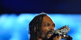 スヌープドッグ、遂にDr. Dreとの新アルバム『Missionary』のリリース発表! Snoop_Dogg_Coachella-06/デス・ロウ・レコーズ
