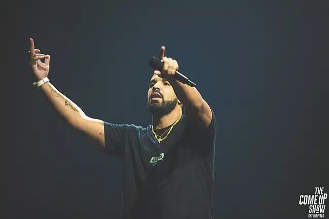 ドレイクがBillboard Music Awardsでケンドリック・ラマーに3部門で勝利 Drake