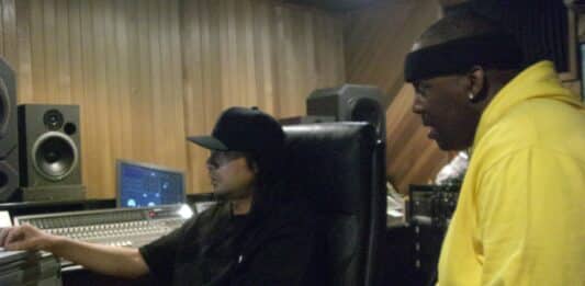 DJ HondaがMos Defとの制作秘話を語るインタビュー前編。スタジオでのエピソードや制作の裏側。