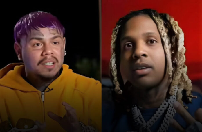 Trap Lore Rossの配信で6ix9ineがスマートフォンを掲げ、Lil DurkとのDM画面を見せながら語っている様子。オンライン上のビーフが可視化された瞬間を切り取ったイメージ。