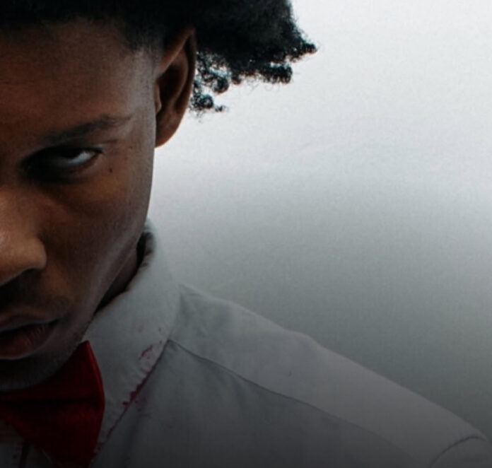 米ロサンゼルス警察がD4vdとCeleste Rivas Hernandez事件で第2容疑者を特定したと報じられた件を象徴するニュースイメージ。捜査、SNS、Fortnite、Z世代の心情を暗示する構図。