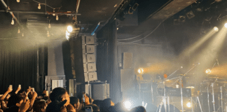 ULTRA-VYBE 40th Anniversary “FORTH FROM FORTY” — Two Days of Japanese Rap Underground History, with 漢 a.k.a. GAMI, D.O, THA BLUE HERB, DJ KRUSH and More ULTRA-VYBE 40周年記念イベント「FORTH FROM FORTY」の文脈を象徴する、恵比寿LIQUIDROOM周辺で撮影された現地ビジュアル。レコードで形作られた40の数字と会場外観が、インディペンデント音楽の40年を表現している。