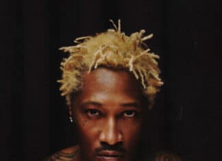 巨大なHIPHOPCsロゴと「Konnichiwa」の文字、横浜からアトランタへ向かう光の軌跡でFutureの日本公演後の往復を表現したアイキャッチ