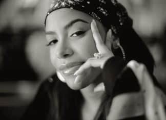 2000年5月、ベルリンで撮影されたAaliyahのモノクロ写真