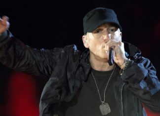 Eminem（エミネム）のライブ写真（2014年）